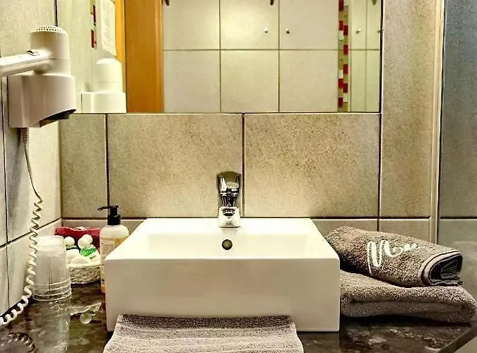 Gæstehus Exakt Holding Tulln An Der Donau